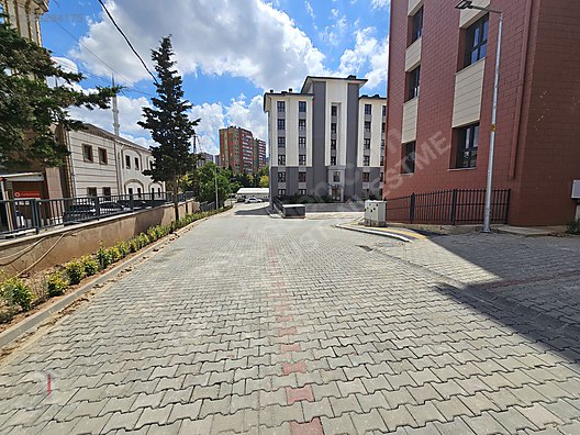 Ataşehir Toki İmar İskan'da Satılık 3+1 Daire, 120m², 4. Kat
