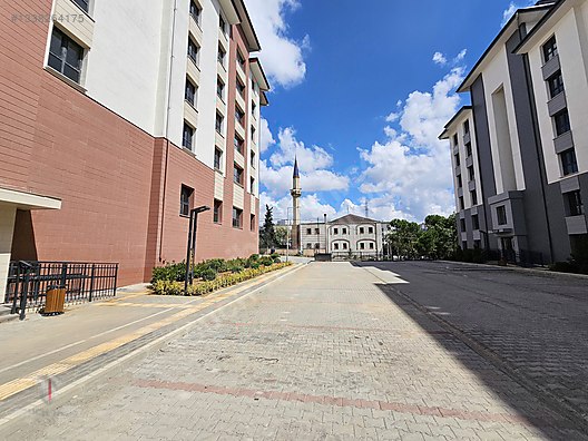 Ataşehir Toki İmar İskan'da Satılık 3+1 Daire, 120m², 4. Kat