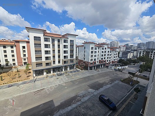 Ataşehir Toki İmar İskan'da Satılık 3+1 Daire, 120m², 4. Kat