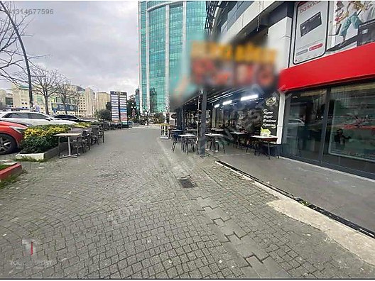 Beylikdüzü Beykent'te Yüksek Potansiyelli SATILIK 3 Katlı Dükkan