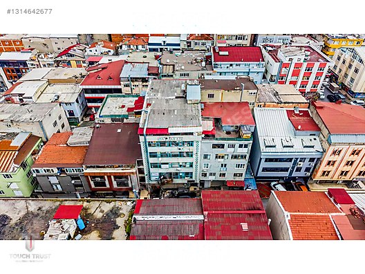 Güngören Sanayi Mah. Toplam 2100 m2 6 Katlı Satılık Komple Bina