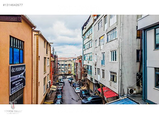 Güngören Sanayi Mah. Toplam 2100 m2 6 Katlı Satılık Komple Bina
