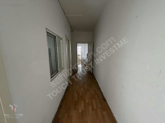 Güngören Sanayi Mah. Toplam 2100 m2 6 Katlı Satılık Komple Bina
