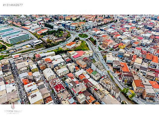 Güngören Sanayi Mah. Toplam 2100 m2 6 Katlı Satılık Komple Bina