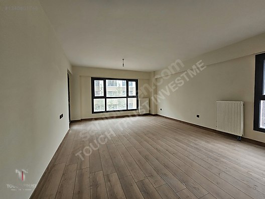 Ataşehir İmar İskan'da Satılık 3+1 Daire, 120m², 1. Kat
