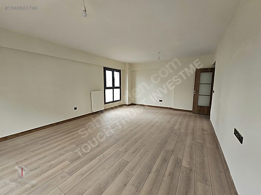 Ataşehir İmar İskan'da Satılık 3+1 Daire, 120m², 1. Kat