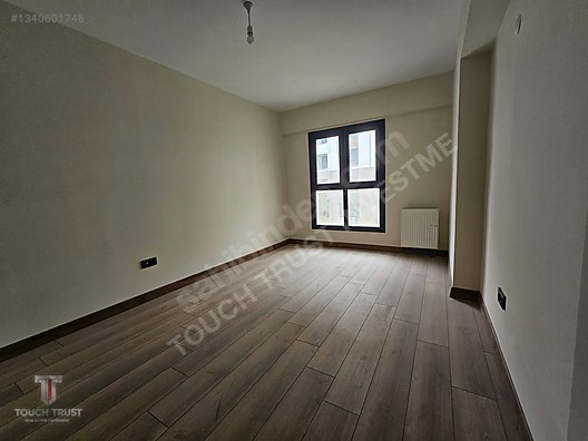 Ataşehir İmar İskan'da Satılık 3+1 Daire, 120m², 1. Kat