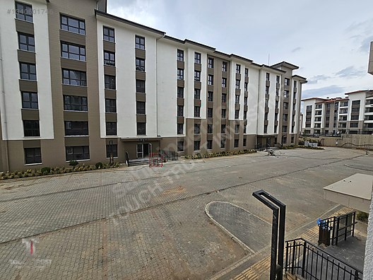 Ataşehir İmar İskan'da Satılık 3+1 Daire, 120m², 1. Kat