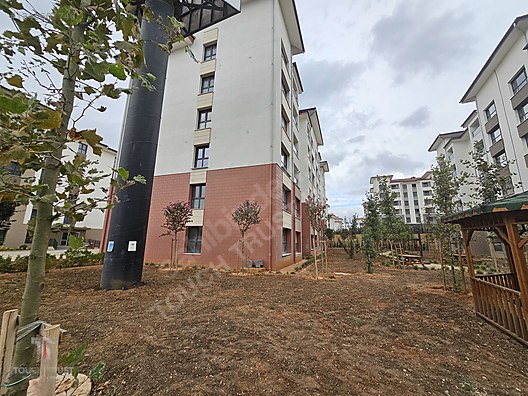 Ataşehir İmar İskan'da Satılık 3+1 Daire, 120m², 1. Kat