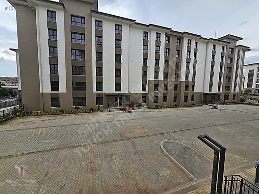 Ataşehir İmar İskan'da Satılık 3+1 Daire, 120m², 1. Kat
