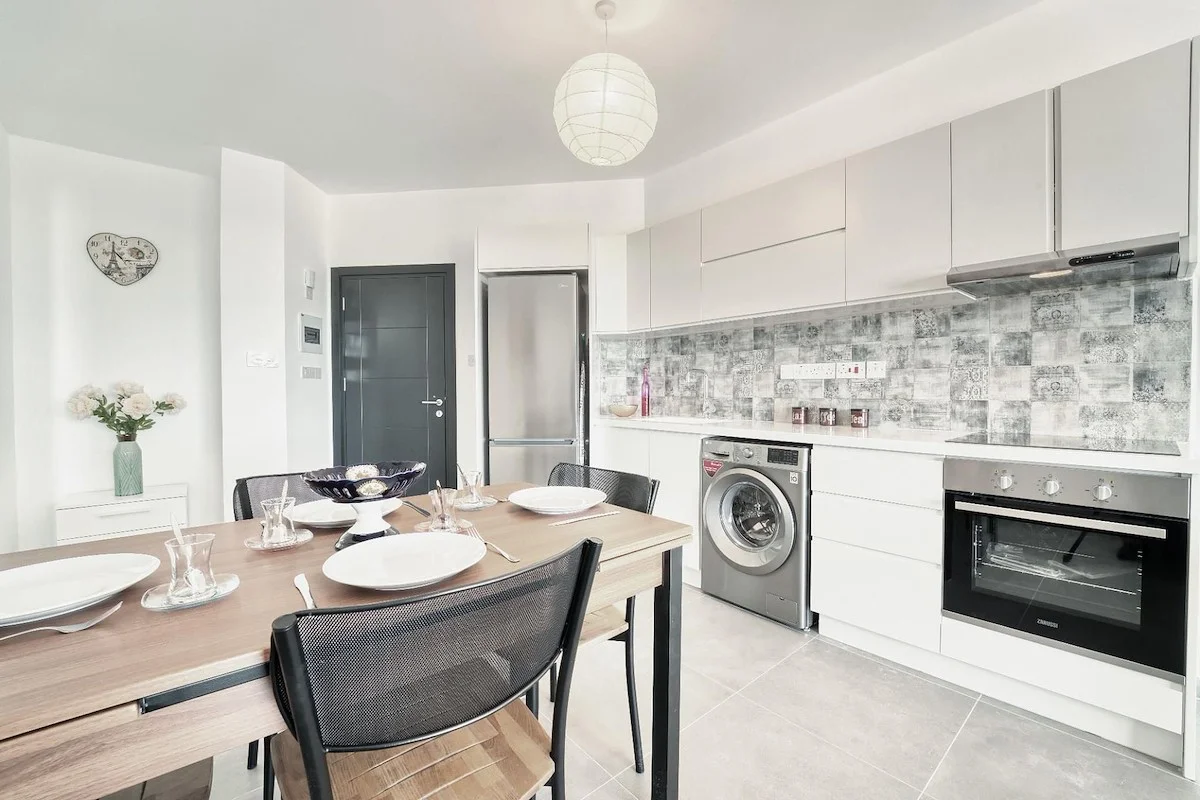 evergreen-215-interior-22