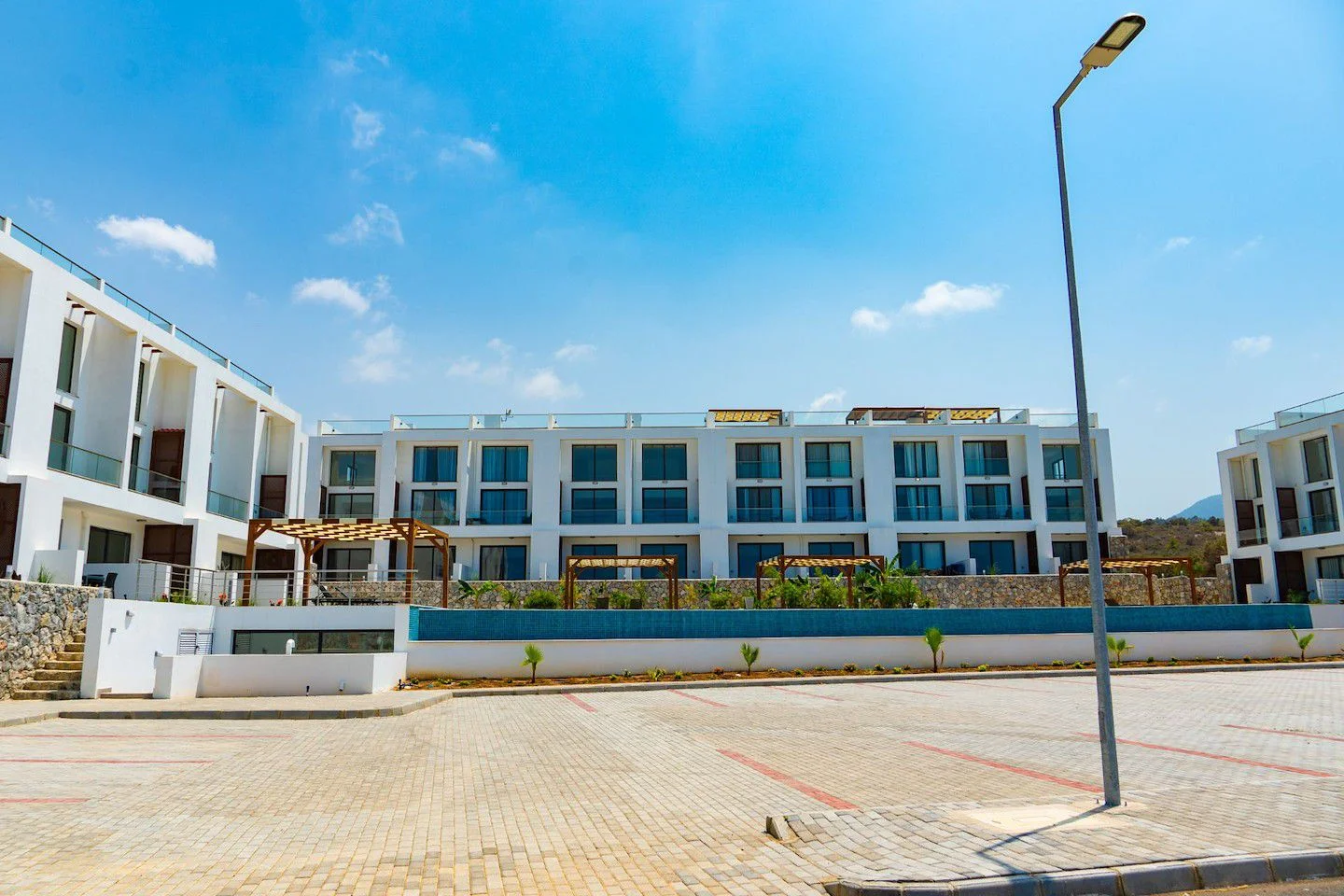 evergreen-3-exterior-10