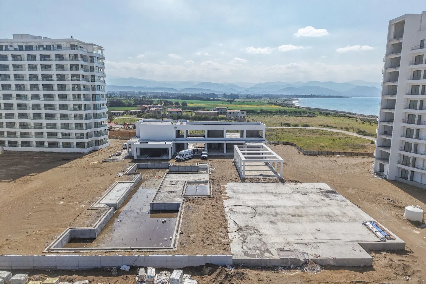 evergreen-8-construction-77